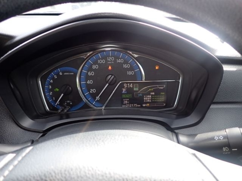 COROLLA AXIO