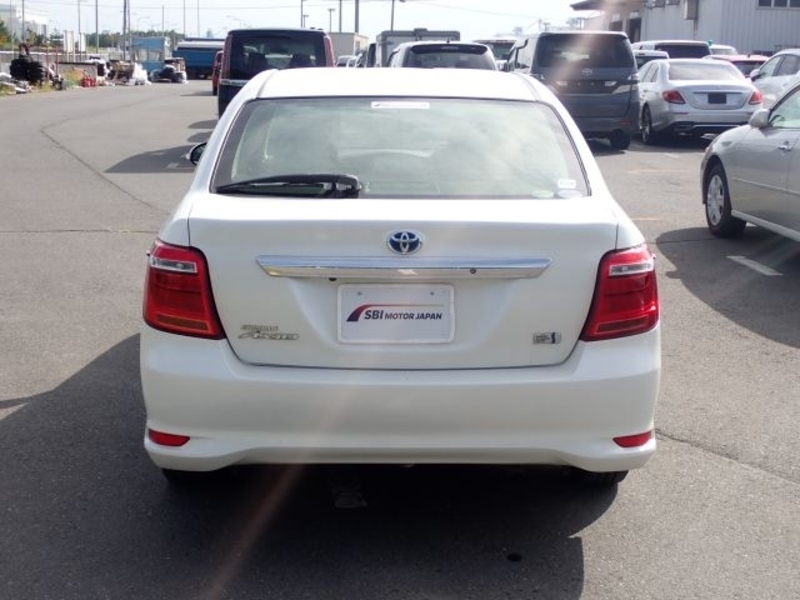 COROLLA AXIO