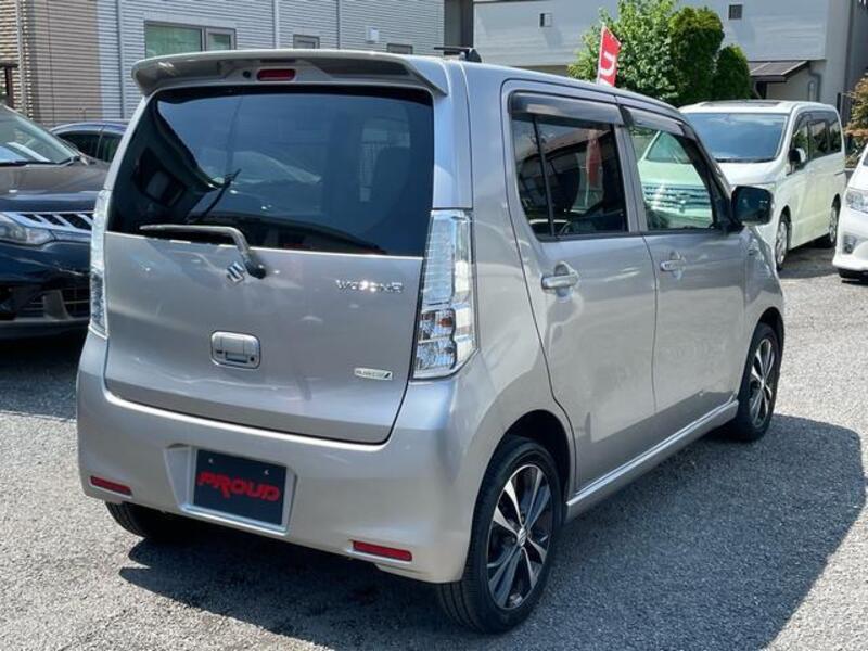 WAGON R