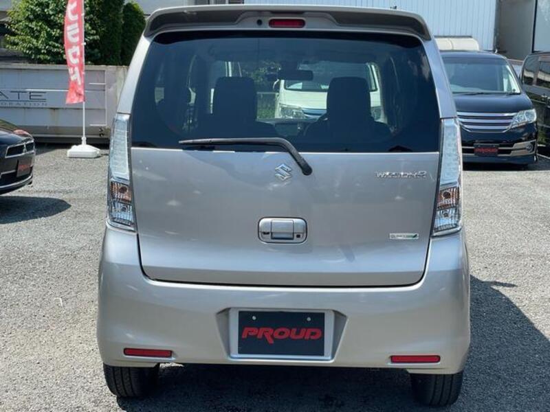 WAGON R