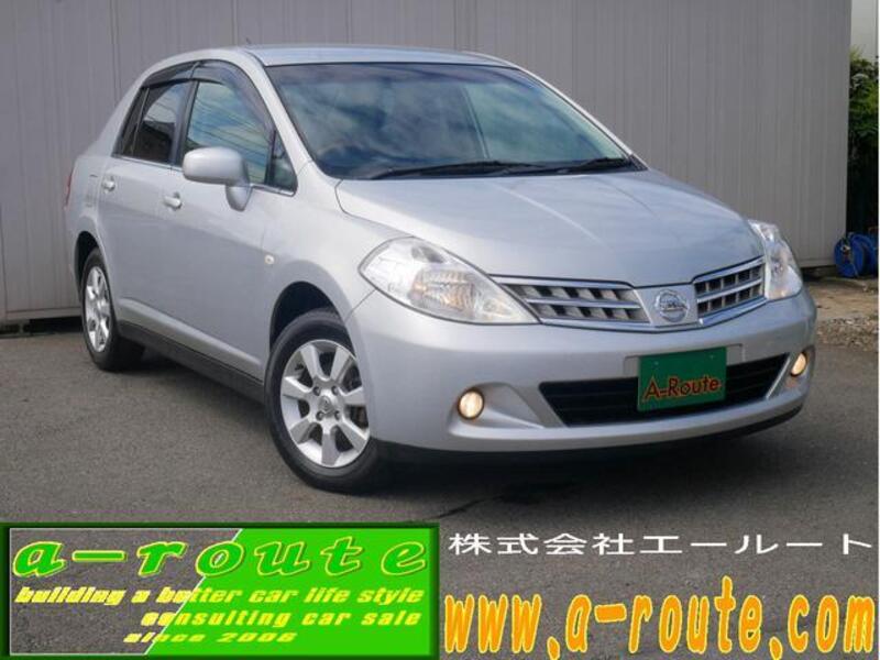 NISSAN TIIDA LATIO