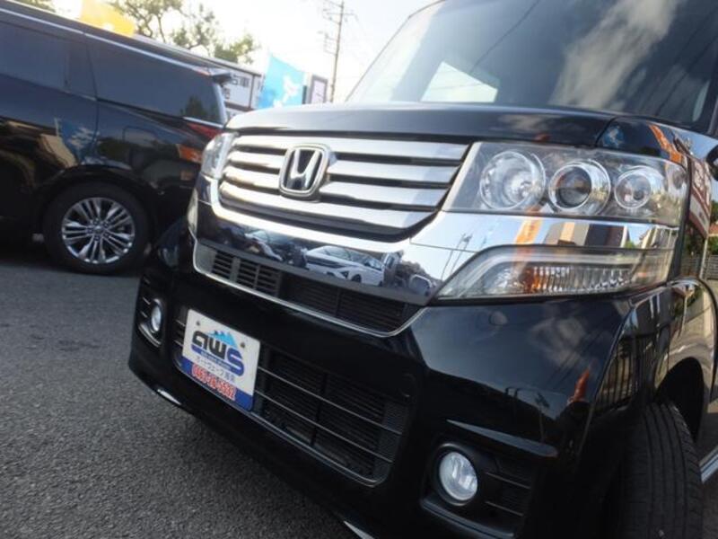 N BOX CUSTOM