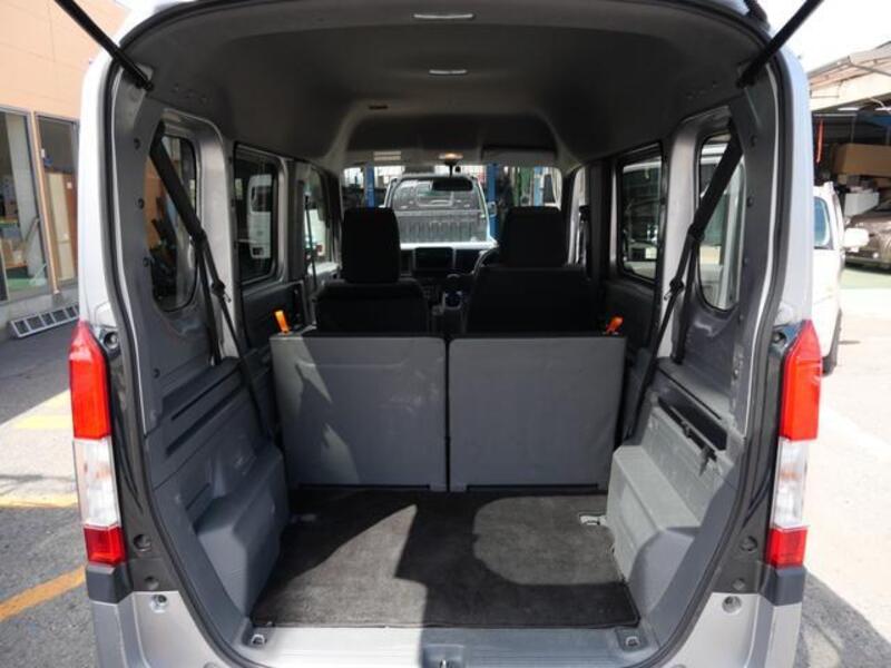 N-VAN