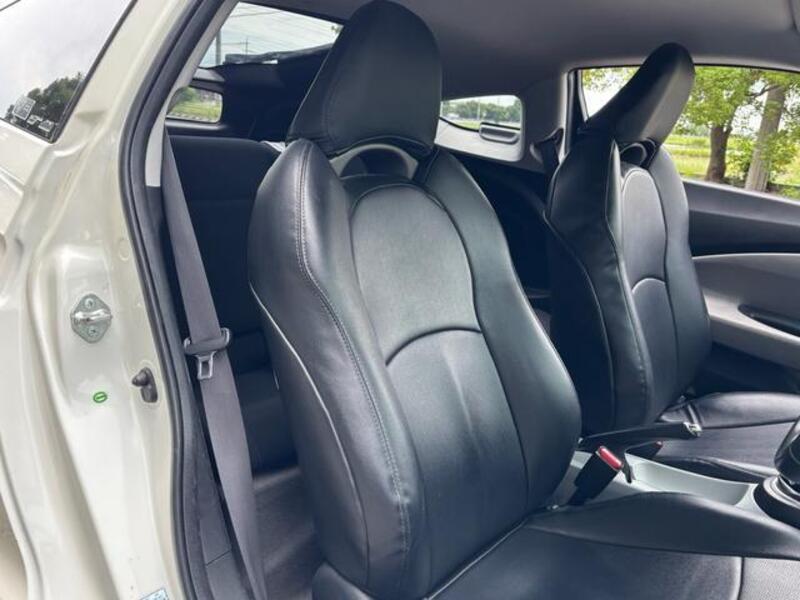 CR-Z