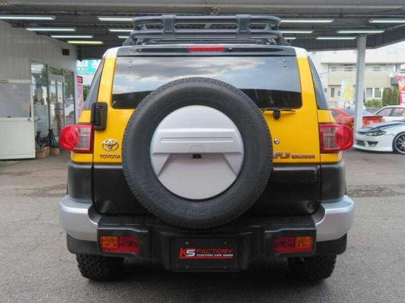 FJ CRUISER