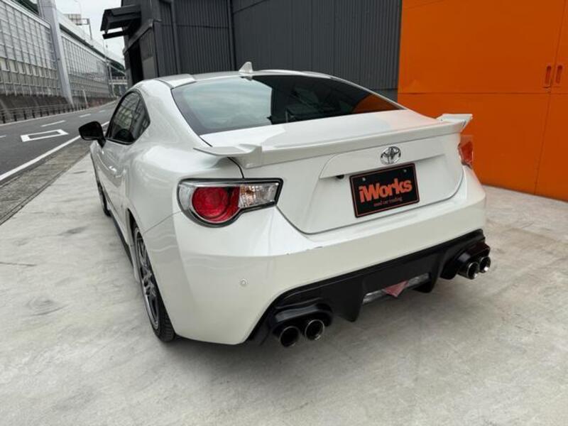 86