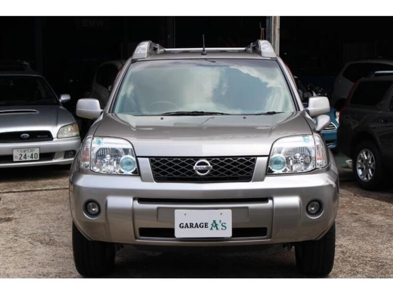 X-TRAIL