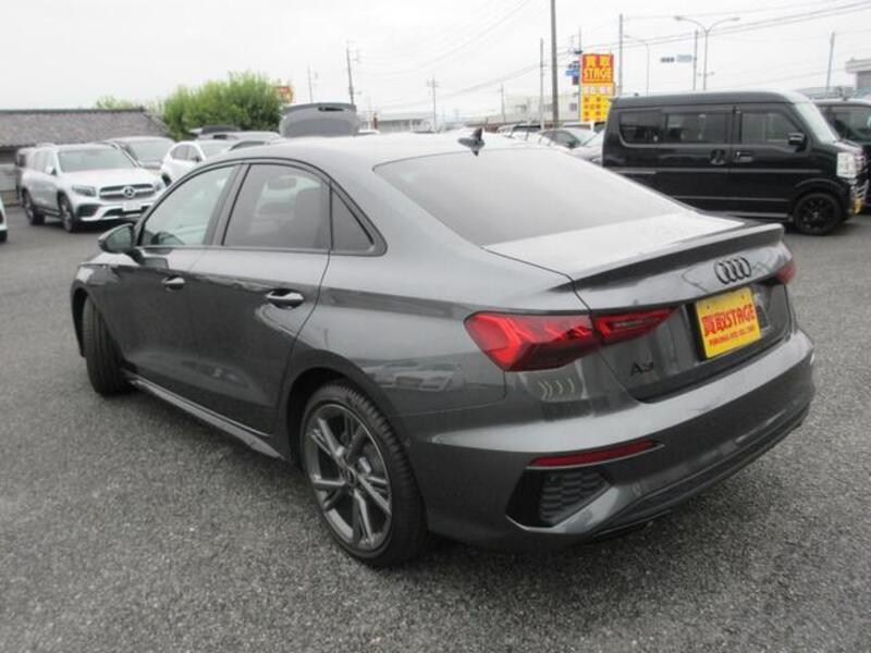 A3 SEDAN