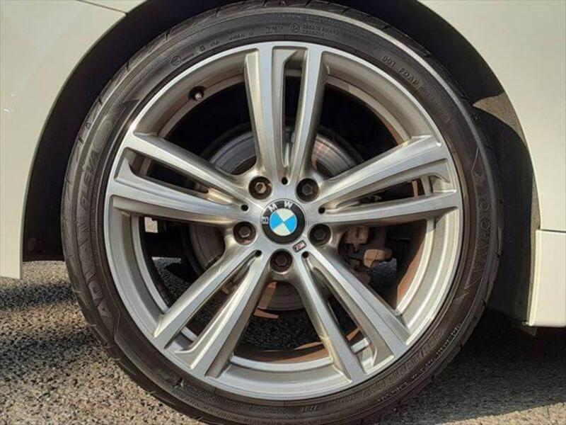 4 SERIES
