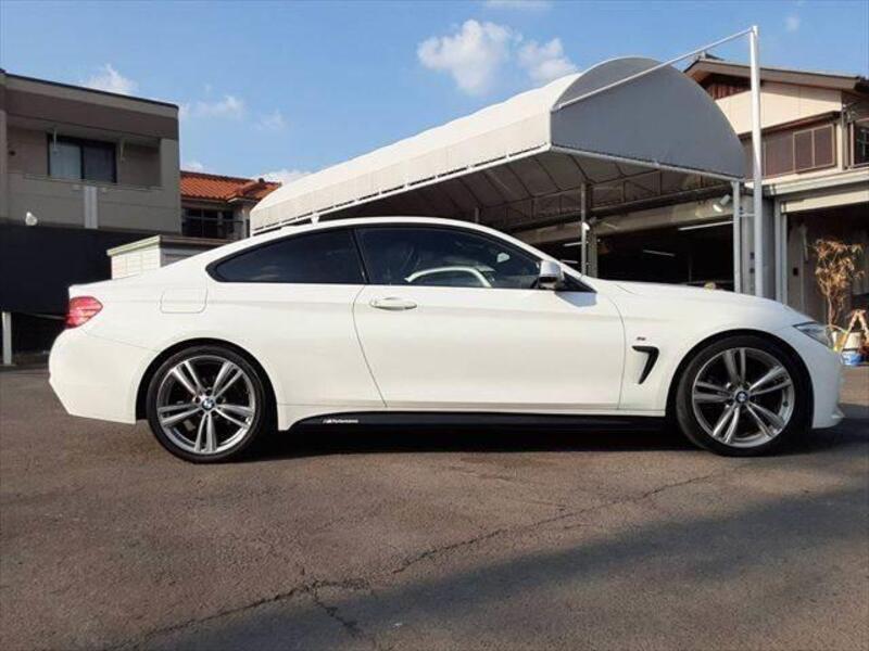 4 SERIES