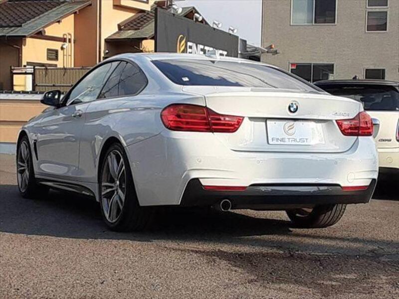4 SERIES