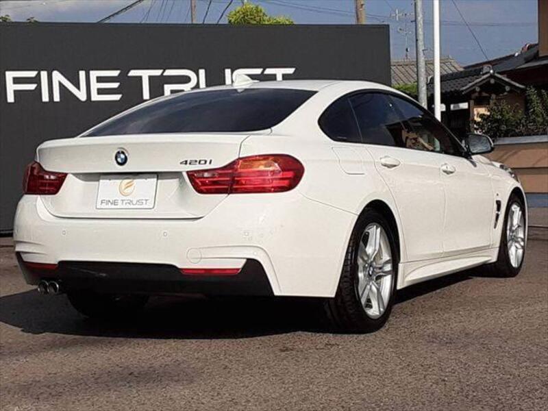 4 SERIES