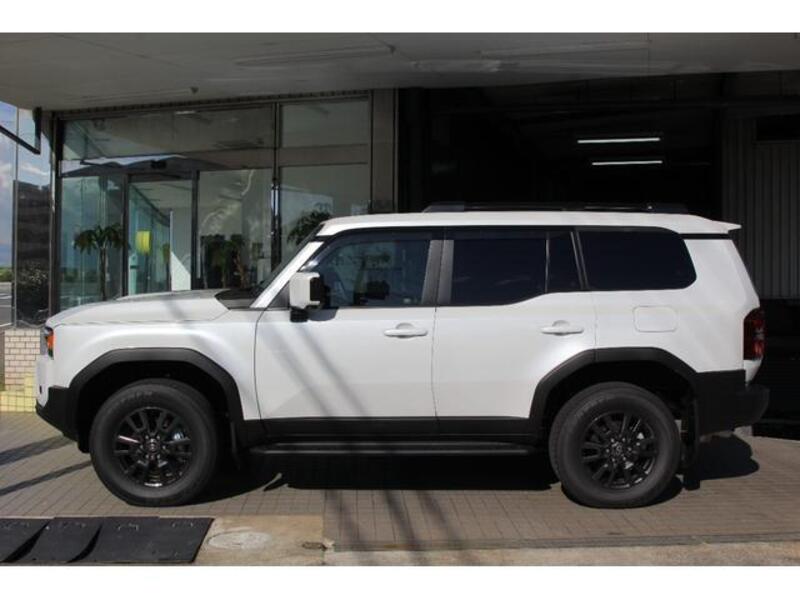 LAND CRUISER 250