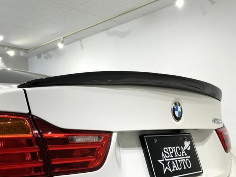 4 SERIES