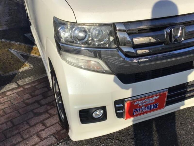 N BOX CUSTOM