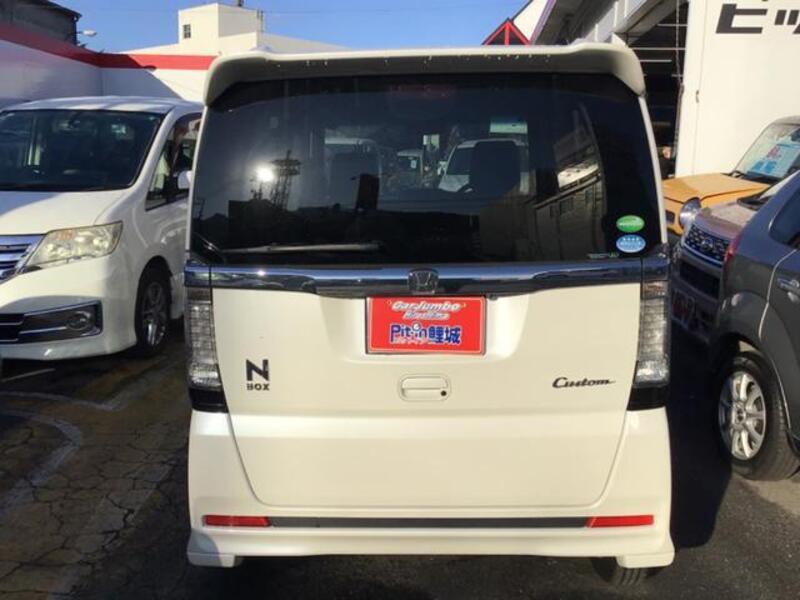 N BOX CUSTOM