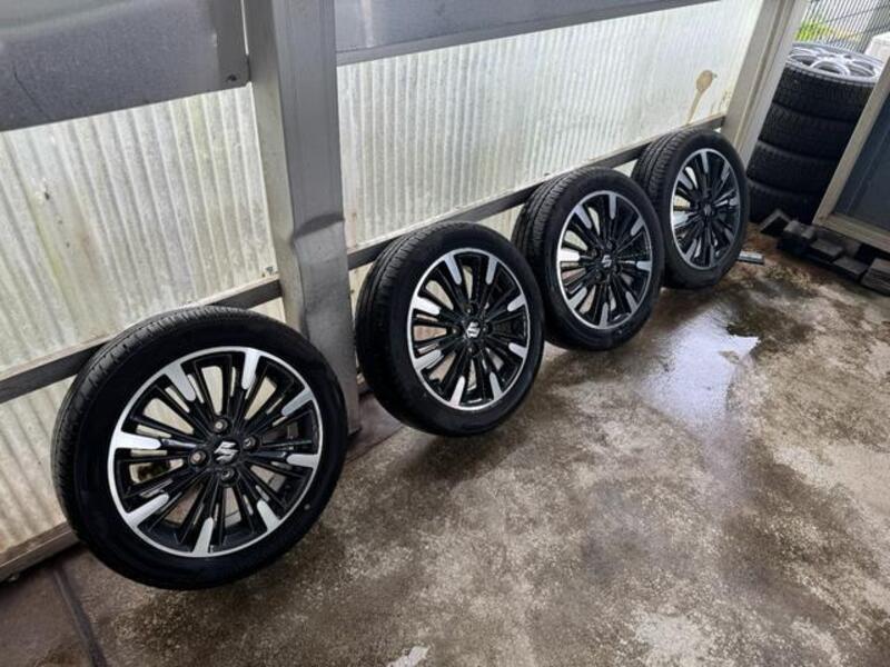 SPACIA CUSTOM