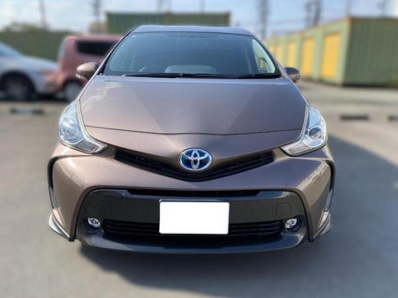 PRIUS ALPHA