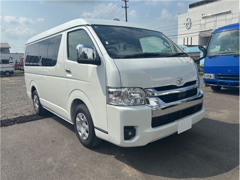 HIACE