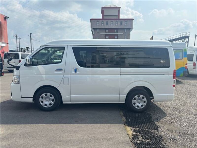 HIACE