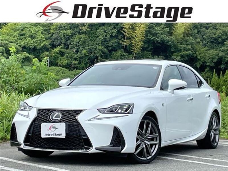 LEXUS IS