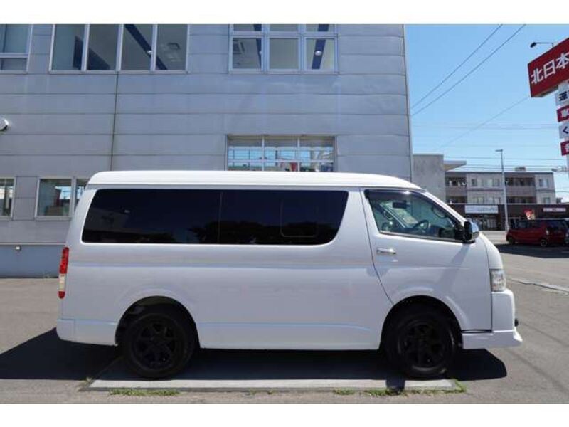 HIACE