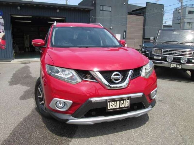 X-TRAIL