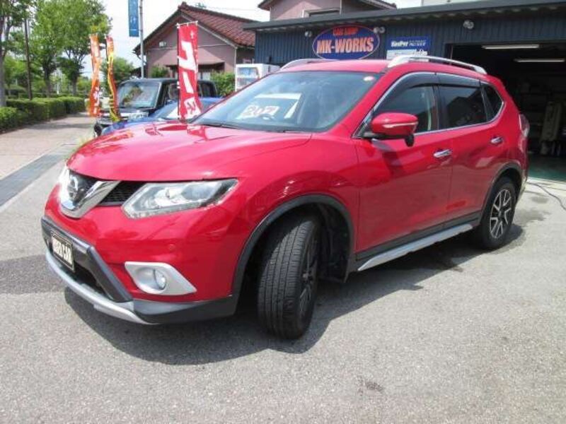 X-TRAIL