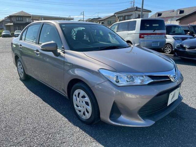 COROLLA AXIO