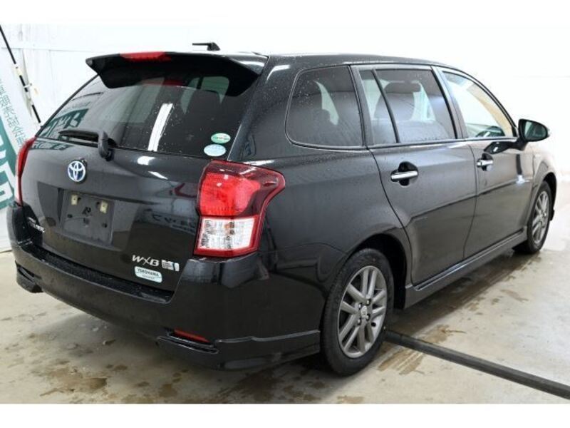 COROLLA FIELDER
