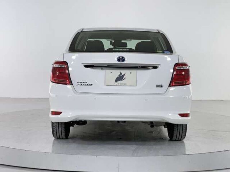 COROLLA AXIO