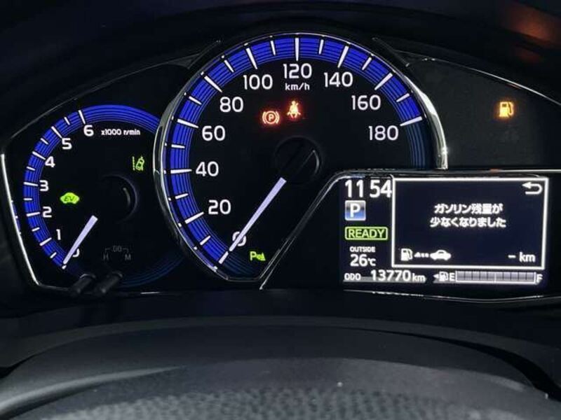 COROLLA AXIO