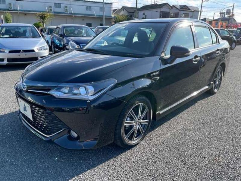COROLLA AXIO