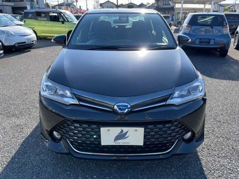 COROLLA AXIO