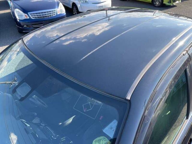COROLLA AXIO