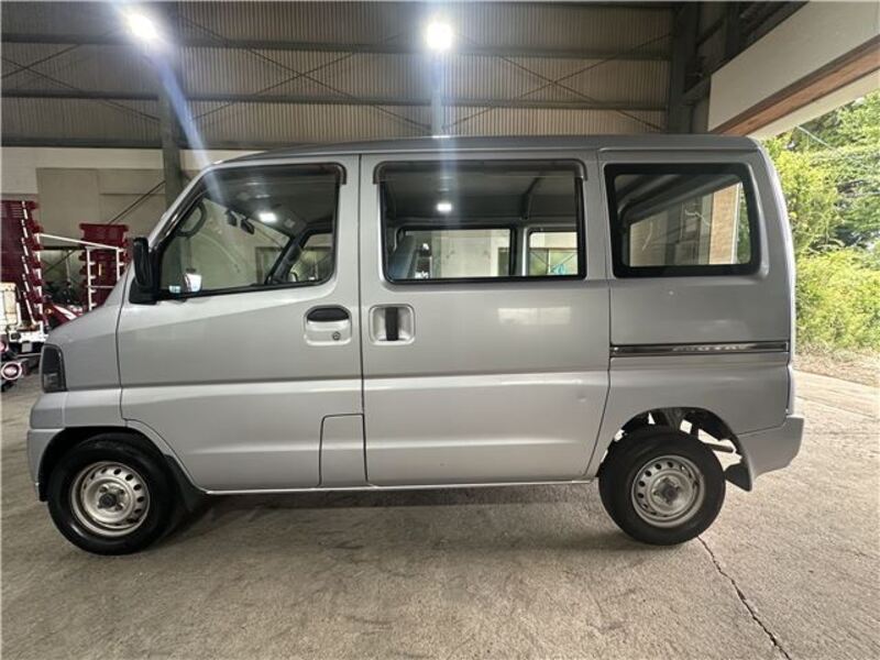 MINICAB VAN