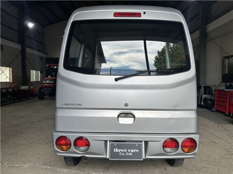 MINICAB VAN