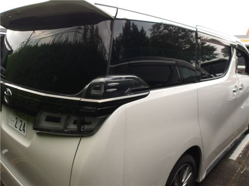 VELLFIRE