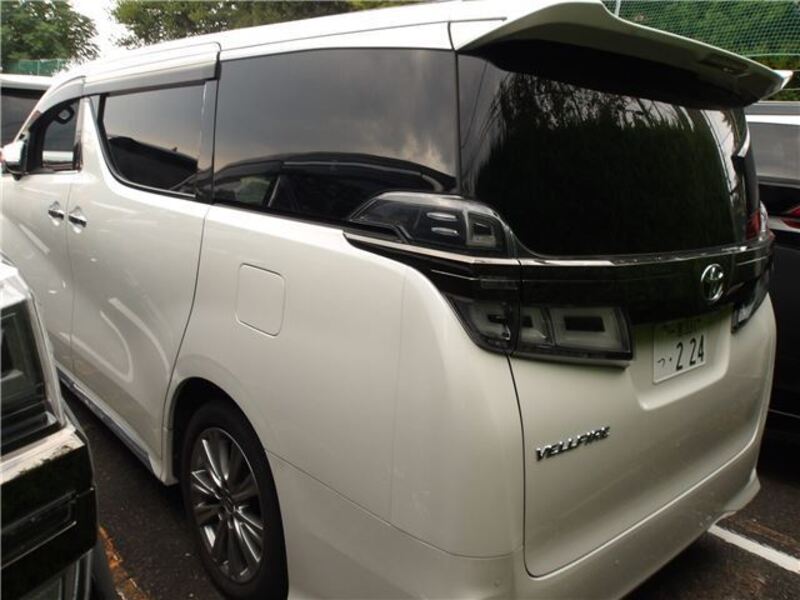 VELLFIRE