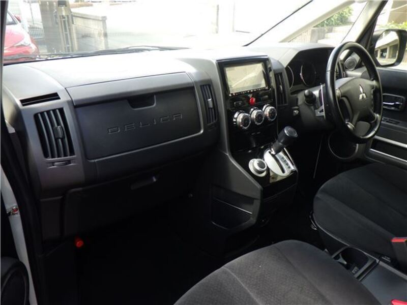 DELICA D5