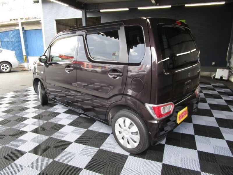 WAGON R