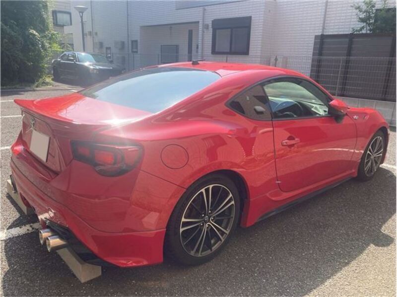 86