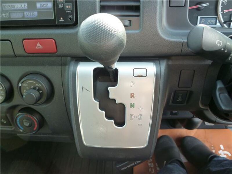 HIACE