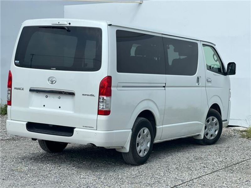 HIACE