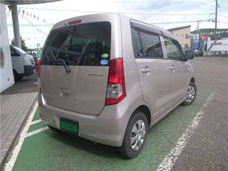 WAGON R