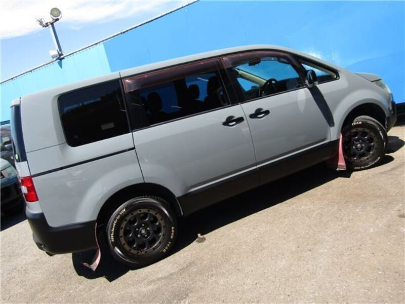 DELICA D5