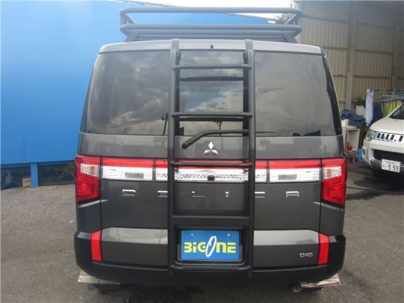 DELICA D5