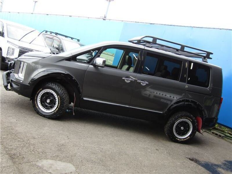 DELICA D5