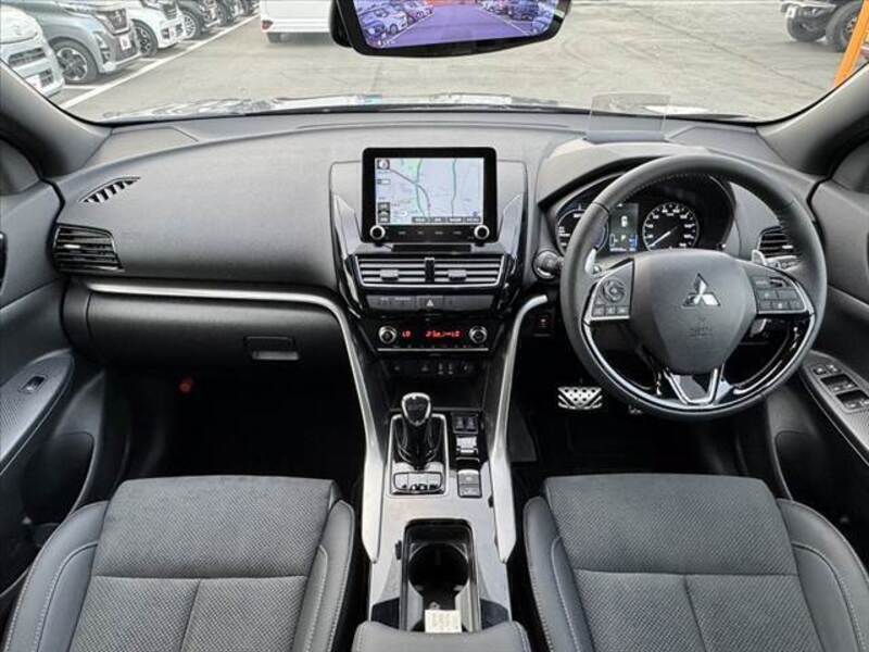 ECLIPSE CROSS