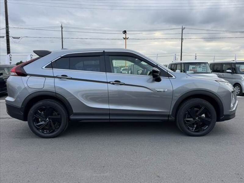 ECLIPSE CROSS
